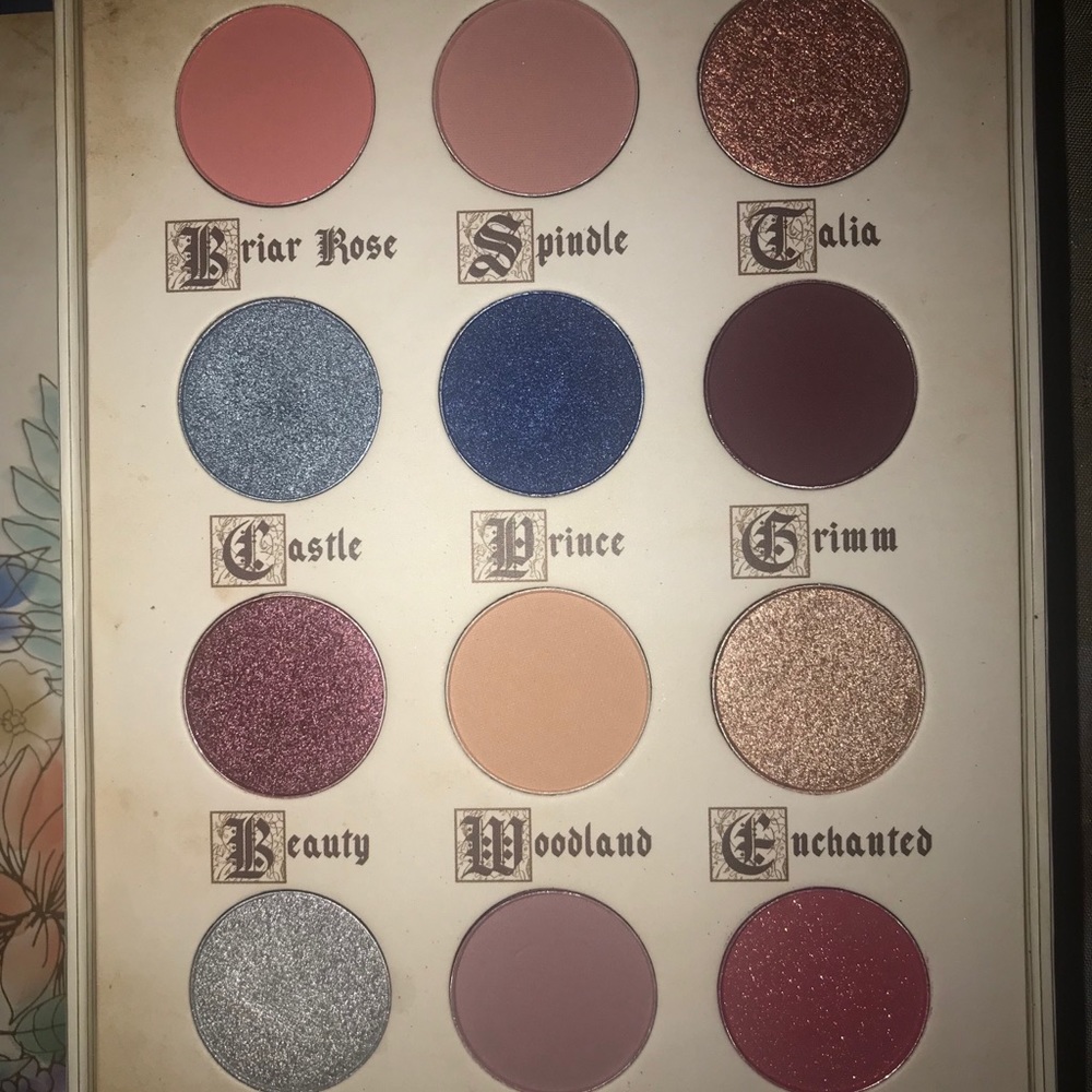 Fairy Tales Story Book Cosmetics eyeshadow palette